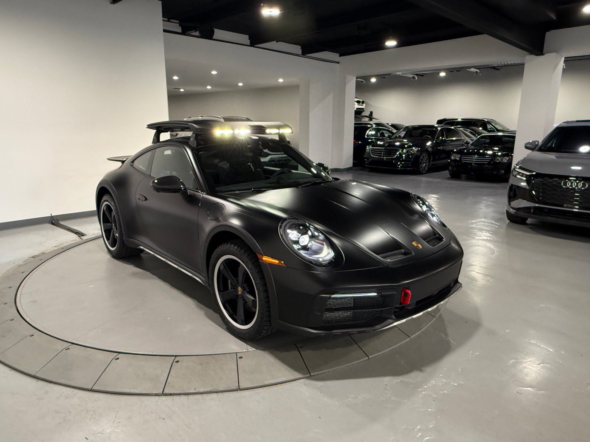 Used 2024 Porsche 911 Dakar AWD/4WD image 10