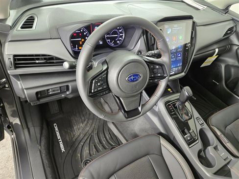 New 2025 Subaru Crosstrek 2.5i Limited w/ Crosstrek Mirror Package image 10