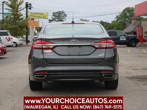 Used 2017 Ford Fusion SE image 6