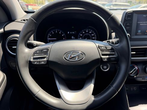 Used 2021 Hyundai Kona SEL AWD/4WD image 9