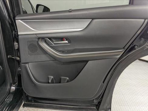 Used 2024 MAZDA CX-90 3.3 Turbo w/ Preferred Plus image 22