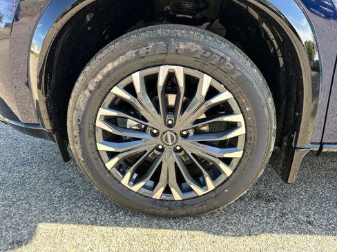 New 2026 Nissan Rogue Platinum w/ Platinum Premium Package AWD/4WD image 9
