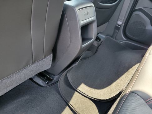 Certified 2024 Chevrolet Trax RS w/ Driver Confidence Package FWD image 29