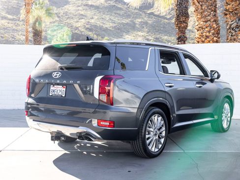 Used 2020 Hyundai Palisade Limited FWD image 11