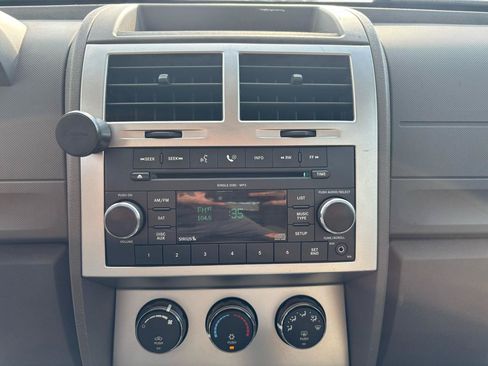 Used 2009 Dodge Nitro SE AWD/4WD image 19