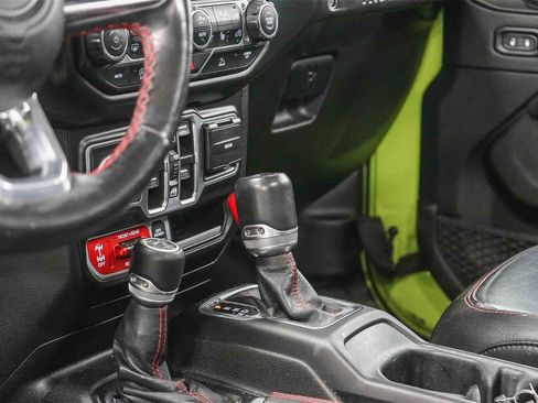 Used 2021 Jeep Wrangler Unlimited Rubicon w/ Xtreme Recon 35" Tire Package image 23