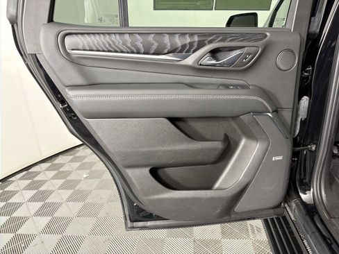 Used 2023 GMC Yukon Denali AWD/4WD image 23