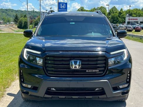 Used 2024 Honda Passport Black Edition image 2