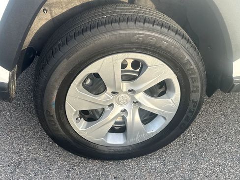 Used 2023 Toyota RAV4 LE image 39