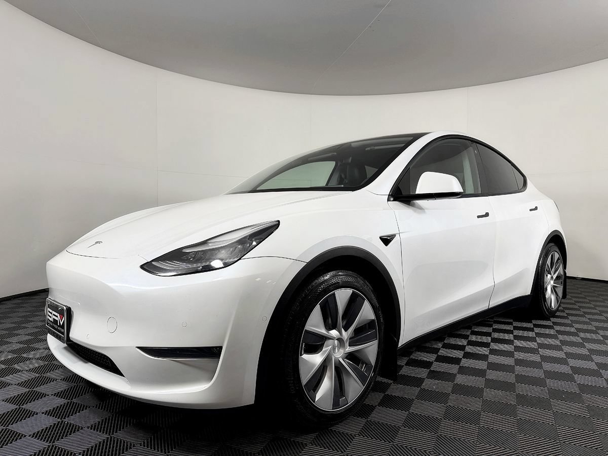 Used 2020 Tesla Model Y Long Range AWD/4WD image 2