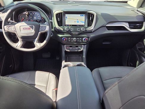 Used 2024 GMC Terrain Denali AWD/4WD image 7