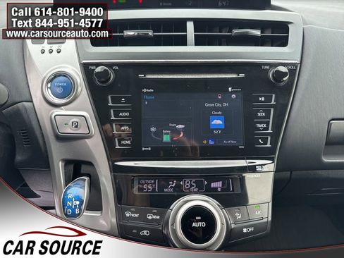 Used 2017 Toyota Prius V Three image 20