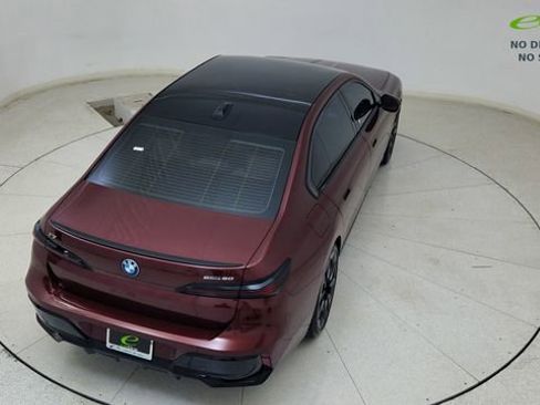Used 2024 BMW i7 eDrive50 w/ M Sport Package RWD image 82