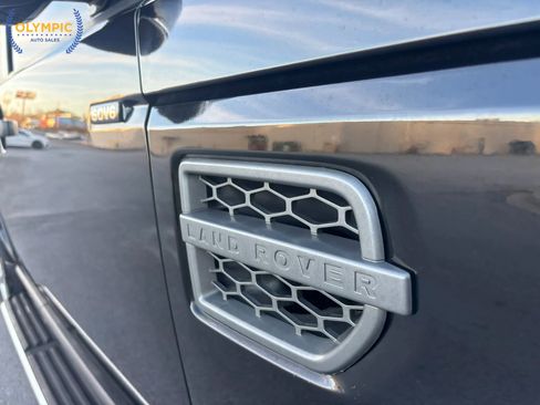 Used 2016 Land Rover LR4 HSE image 15