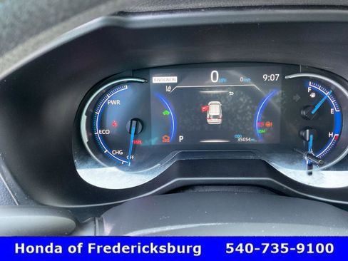 Used 2024 Toyota RAV4 XLE w/ Convenience Package image 24