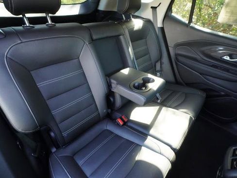 Used 2024 GMC Terrain Denali w/ Black Diamond Edition image 27