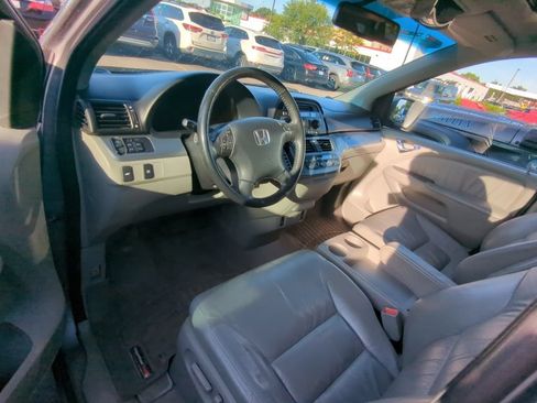 Used 2010 Honda Odyssey EX-L image 7