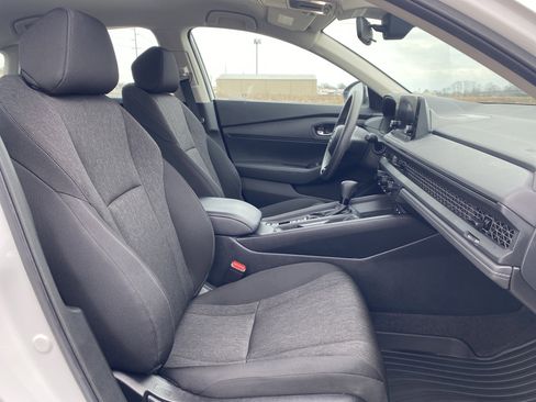 Certified 2023 Honda Accord LX image 13