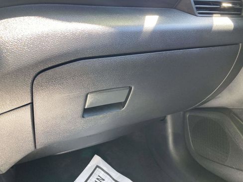Used 2022 Nissan Altima 2.5 S FWD image 24
