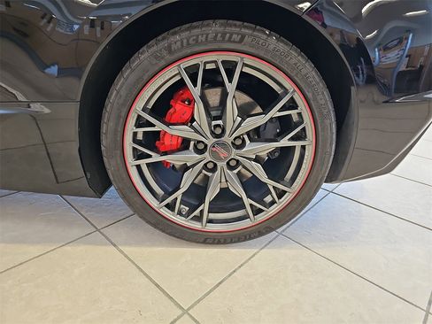 Certified 2024 Chevrolet Corvette Stingray Premium Cpe image 37