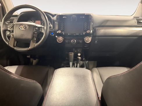 Used 2020 Toyota 4Runner Venture w/ Moonroof Package AWD/4WD image 11
