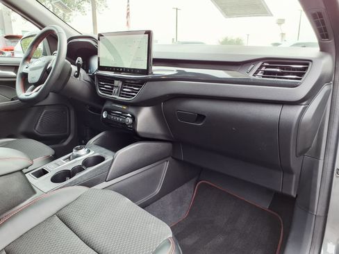 Certified 2023 Ford Escape ST-Line w/ Tech Pack #1 image 10