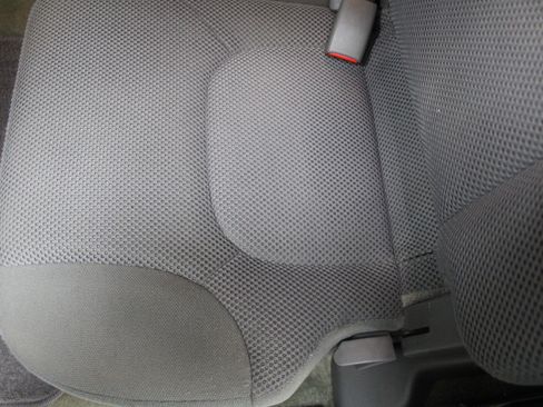 Used 2018 Nissan Frontier SV w/ Value Truck Package image 17