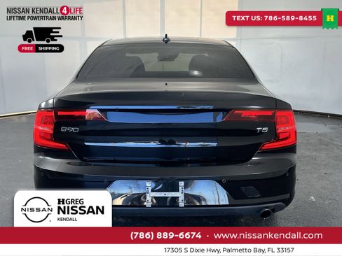 Used 2018 Volvo S90 T5 Momentum w/ Convenience Package image 10