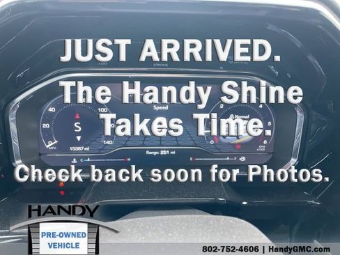 Used 2024 GMC Sierra 1500 Elevation image 5