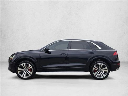 Used 2019 Audi Q8 Prestige image 9