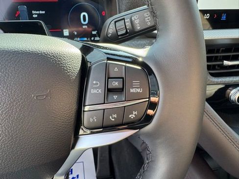 New 2026 Ford Explorer Platinum image 23