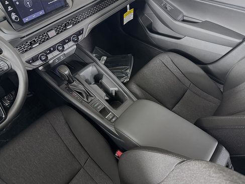 New 2026 Honda Accord SE image 28