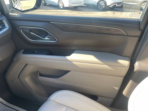 Used 2022 Chevrolet Tahoe LT image 36