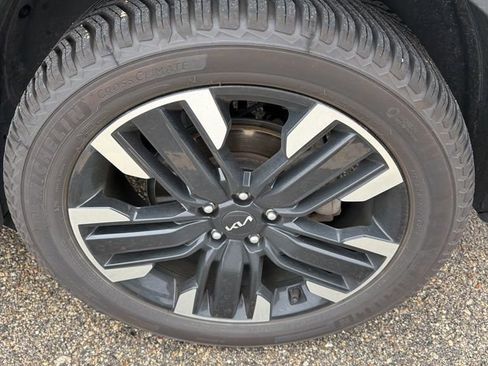 Used 2024 Kia Telluride SX AWD/4WD image 5