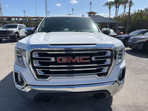 Used 2021 GMC Sierra 1500 SLT image 2