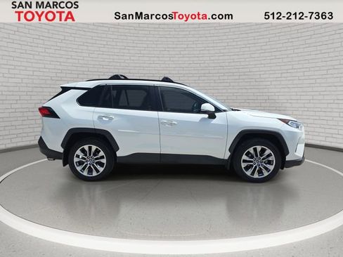 Used 2019 Toyota RAV4 Limited w/ Advanced Technology Package FWD image 4
