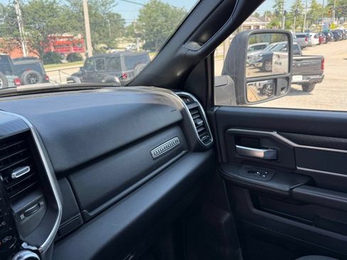Used 2025 RAM 2500 Big Horn AWD/4WD image 21