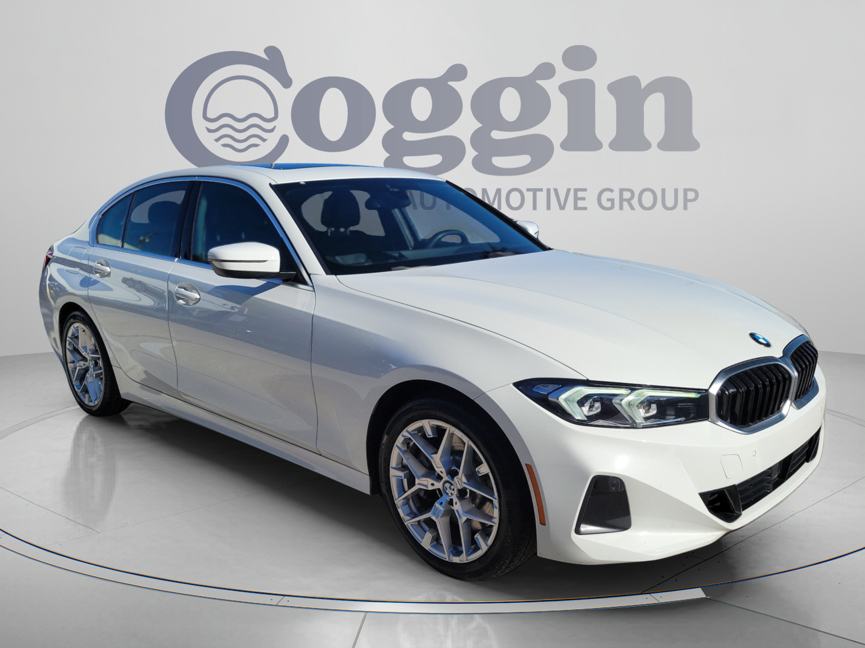 Used 2025 BMW 330i Sedan RWD image 4