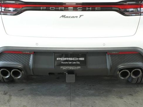 New 2025 Porsche Macan Turbo AWD/4WD image 39