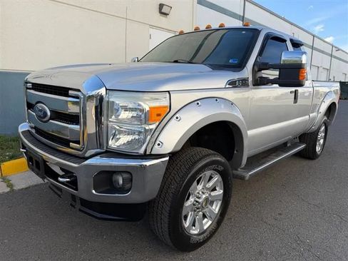 Used 2011 Ford F250 4x4 SuperCab Super Duty image 4