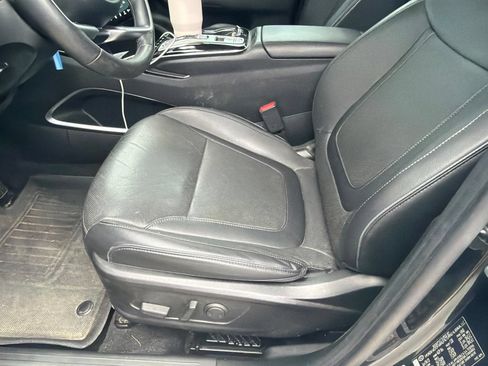 Used 2023 Hyundai Tucson Limited FWD image 11