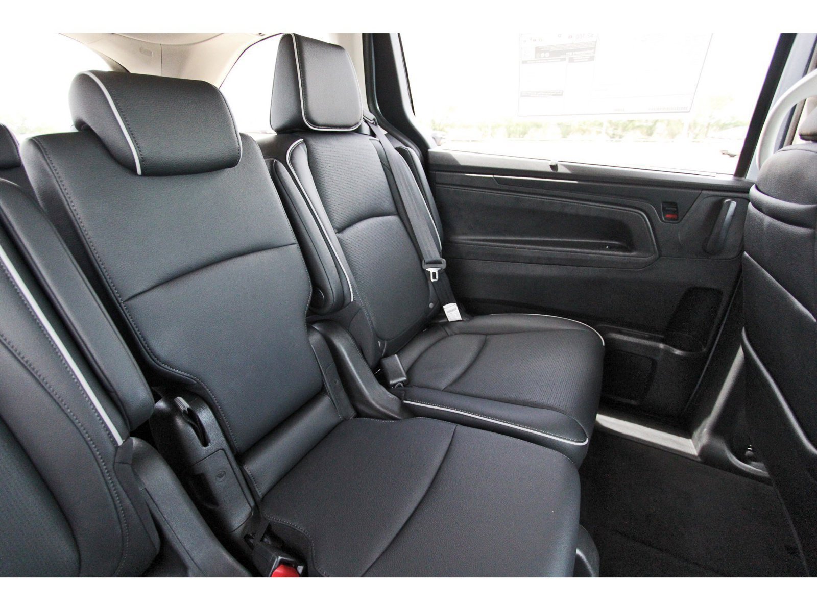 New 2027 Honda Odyssey Elite image 12