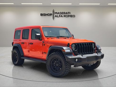 Used 2023 Jeep Wrangler Unlimited Sport w/ Sun And Sound Package AWD/4WD image 1