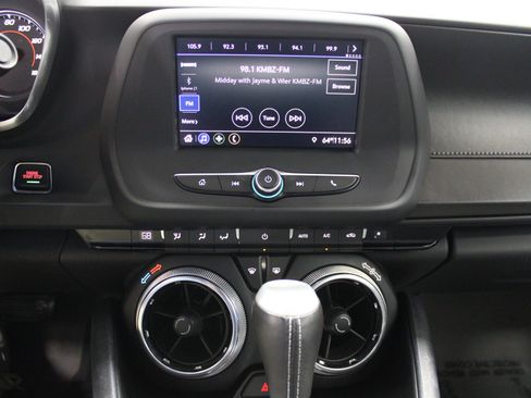 Used 2020 Chevrolet Camaro LT image 35