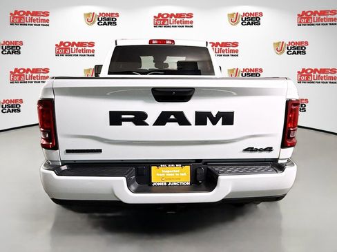 Used 2025 RAM 2500 Big Horn image 15