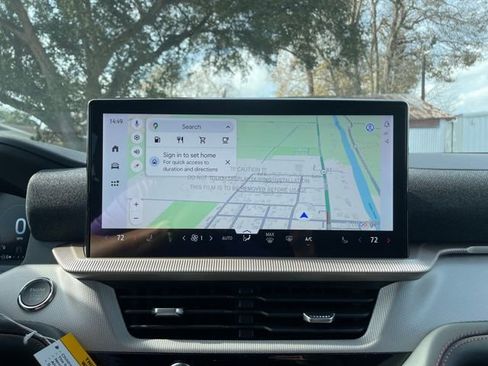 New 2026 Ford Explorer Active w/ Active Comfort Package image 19