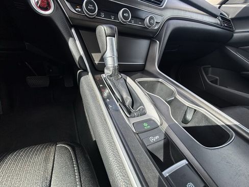 Used 2021 Honda Accord LX image 17