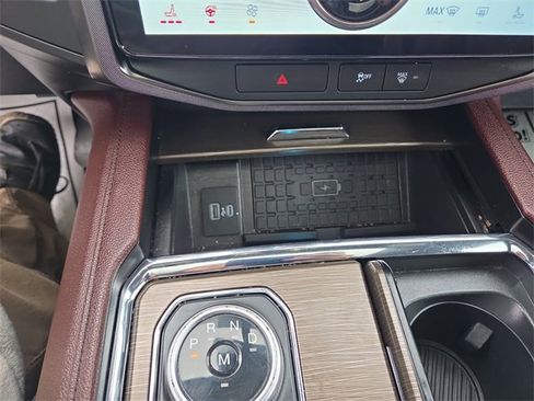 Certified 2022 Ford Expedition Max Limited image 23