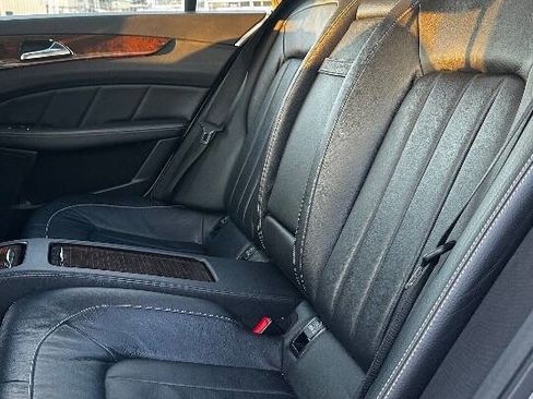 Used 2014 Mercedes-Benz CLS 550 4MATIC image 27