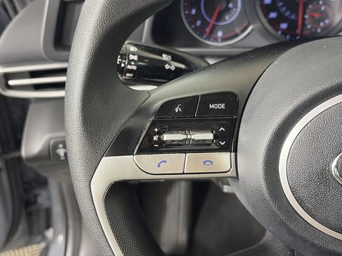 Used 2023 Hyundai Elantra SEL image 26